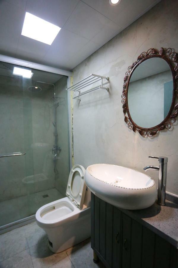 Snail Youth Hostel Huzhou Bagian luar foto
